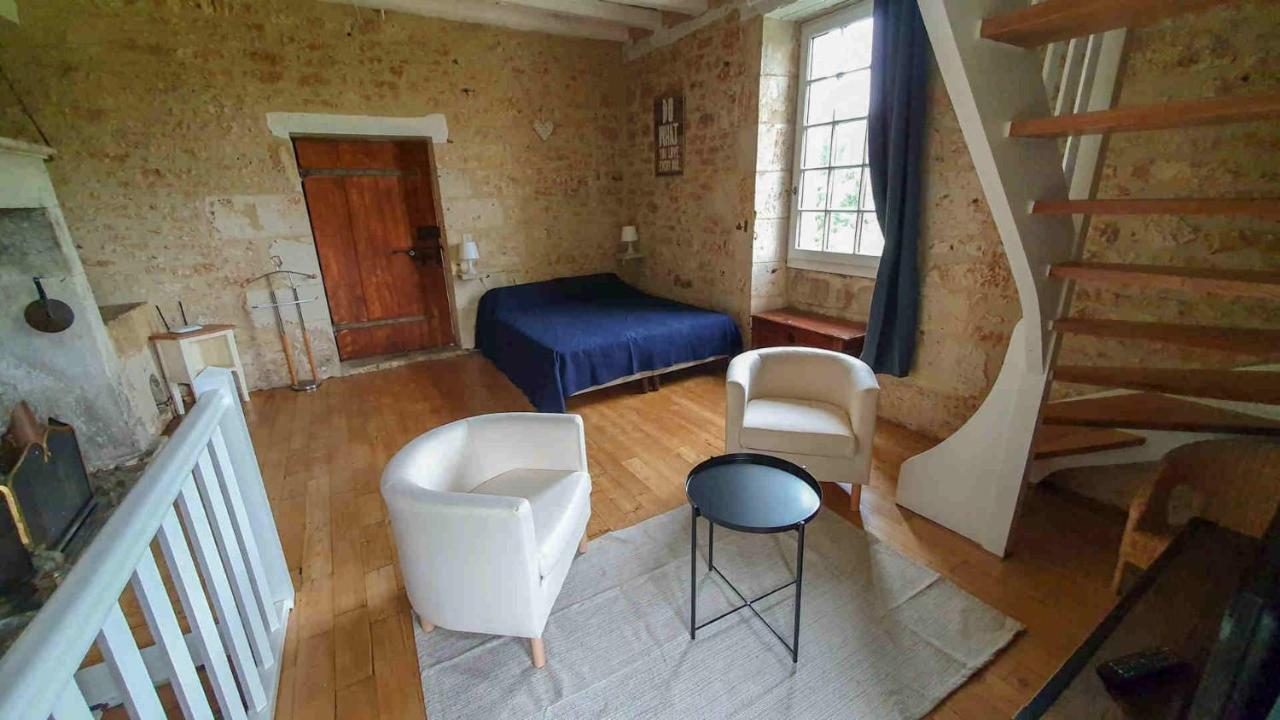Domaine De Bagnegrole Villa Saint Cyprien Bagian luar foto